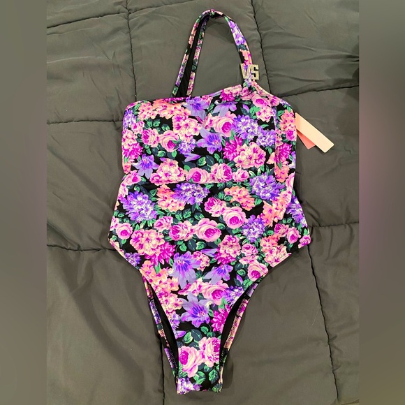 Victoria’s Secret VS Bling 1 piece swimsuit size small NWT - Picture 8 of 15